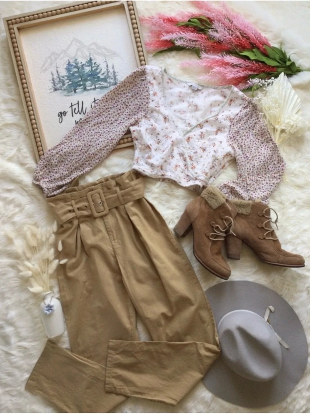 American Eagle White Floral Patchwork Eyelet Crop Top Sz XS Cottagecore